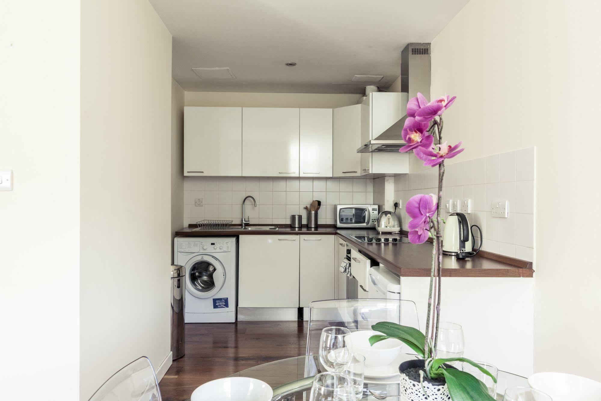 2 Bed Cozy Apartment Near Regents Park With Wifi London Exterior foto